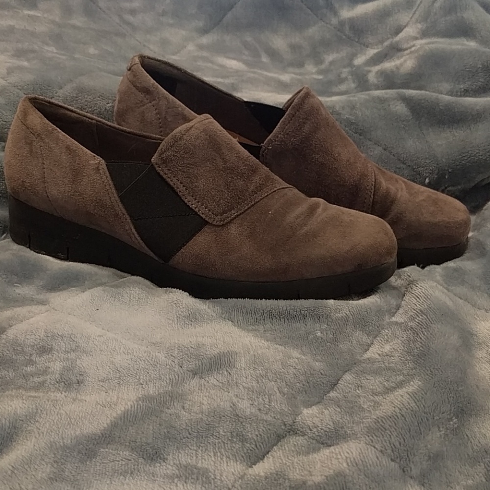 Clarks slip on shoes in gray suede